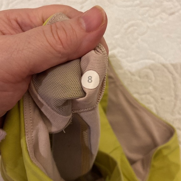 Lululemon Women's Olive Green Sports Bra - Picture 4 of 4